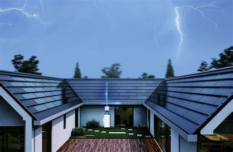 How Long Can A Solar Battery Guarantee Energy Independence For Homeowners?